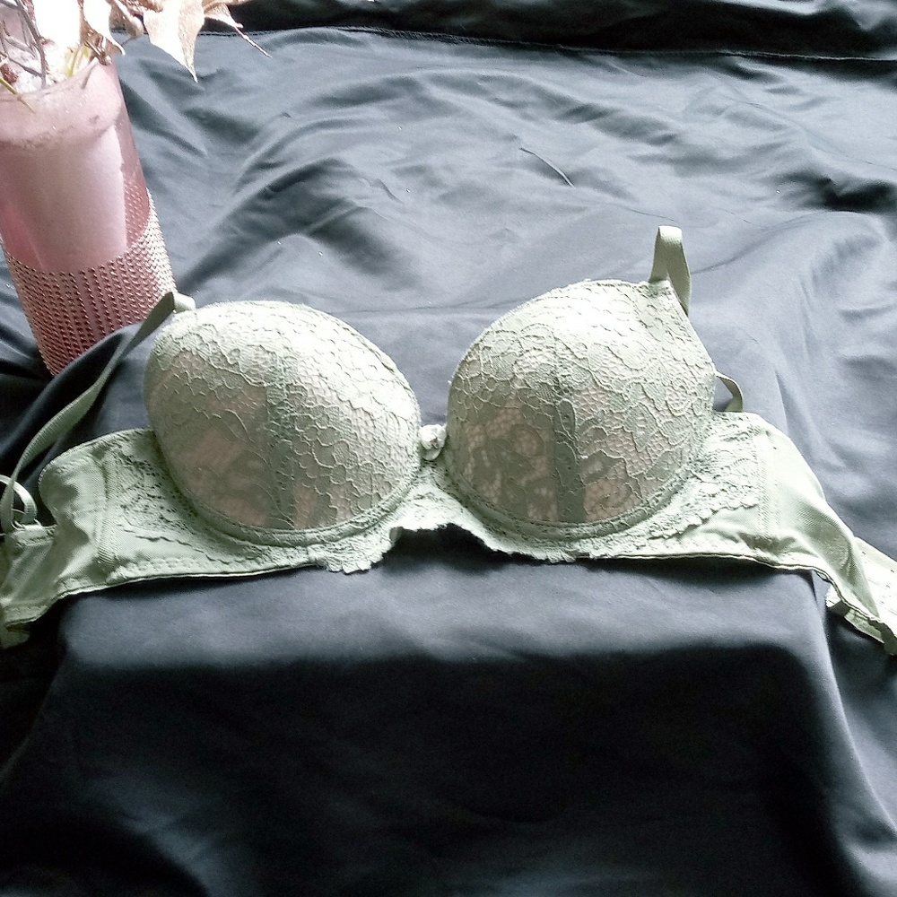 Women's 34B DEMI CUP PUSH-UP BRA